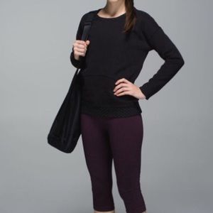 Lululemon Keep Up Crew Black Pullover Sweatshirt sweater